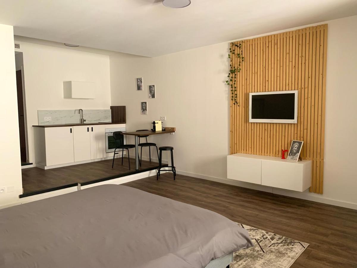 Studio Via Romana Vaison La Romaine מראה חיצוני תמונה